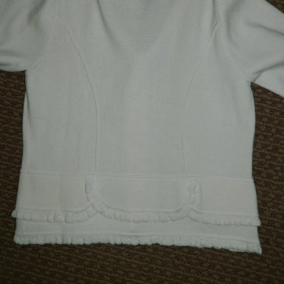 Cynthia Steffe Off White Cropped Ruffled Sweater Jacket, NWT Size 10 - Picture 10 of 12